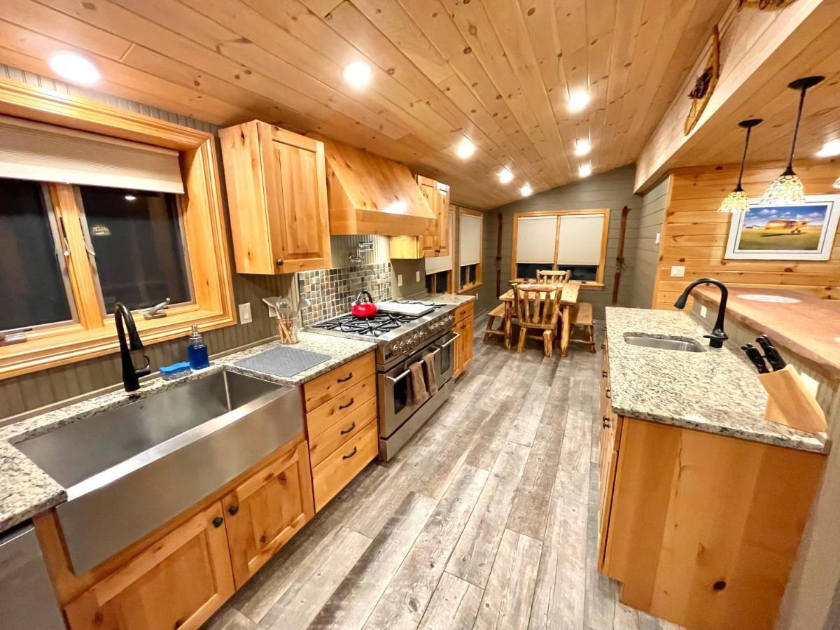 Adirondack Lake Cabins Hotel Indian Lake Екстериор снимка