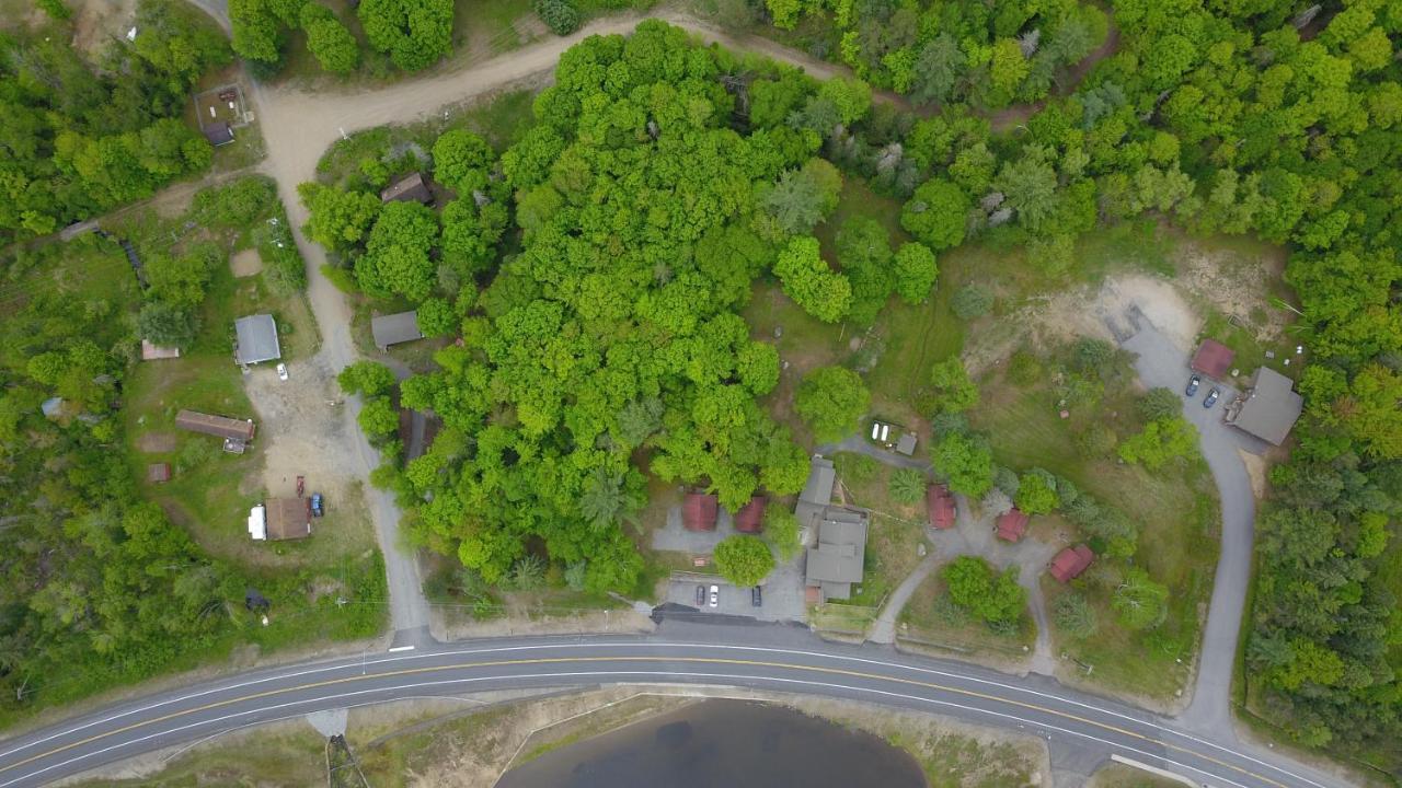 Adirondack Lake Cabins Hotel Indian Lake Екстериор снимка